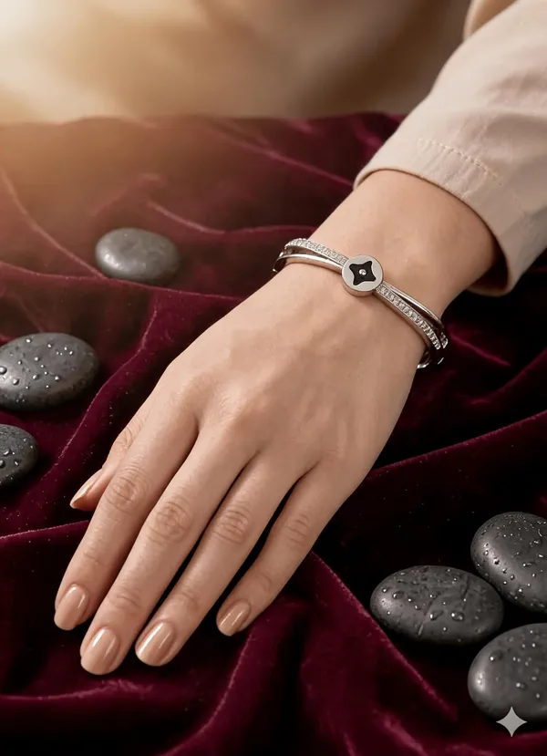 Selina_Silver_Anti_Tarnish_Star_Bracelet