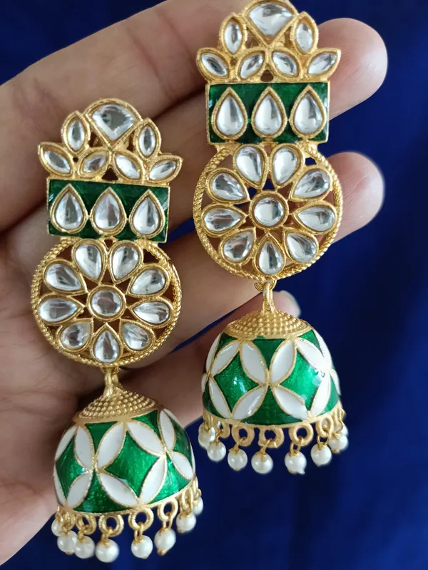 Emerald_Saloni_Jhumki_Earrings