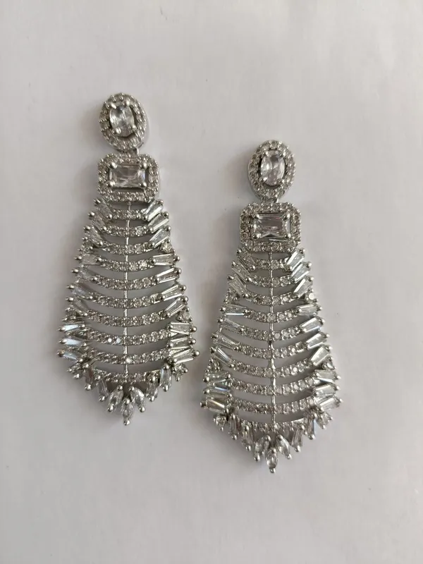 Sofia_Silver_Zirconia_Earrings