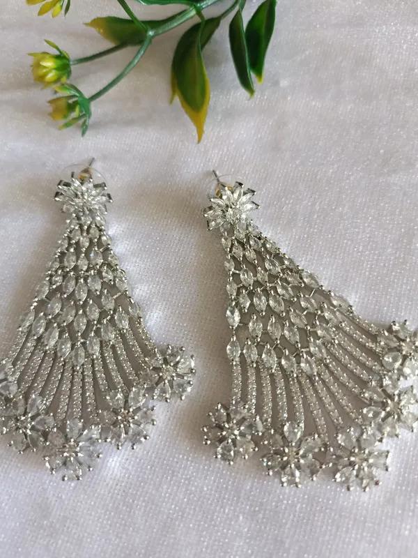 Julie_Silver_Zirconia_Earrings