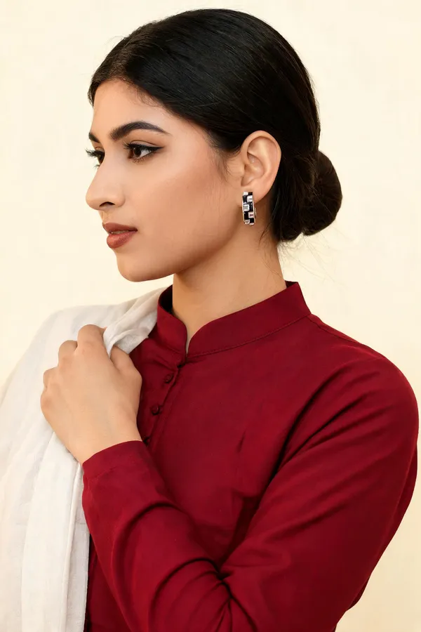 Vanya_Black_Hoop_Earrings