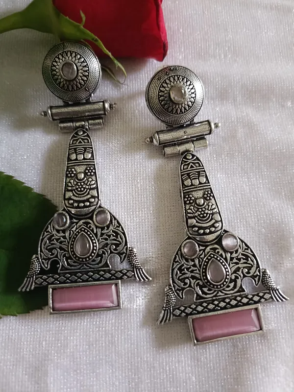 Yamini_Oxidized_Pink_Earrings