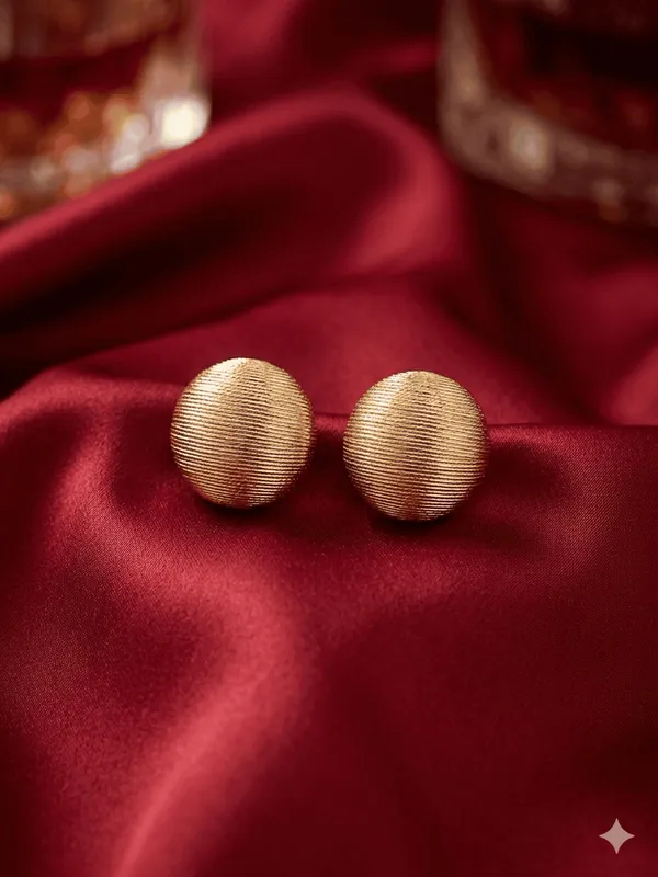 Golden_Eclipse_Stud_Earrings