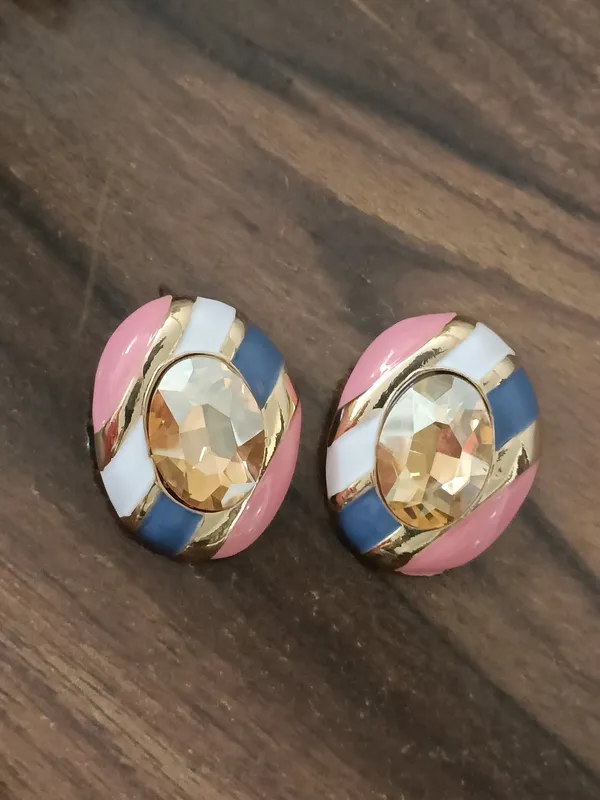 Candy_Luxe_Oval_Pink_Stud_Earrings