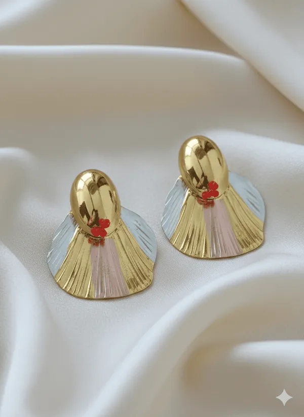 Aura_Trinity_Fan_Drop_Earrings