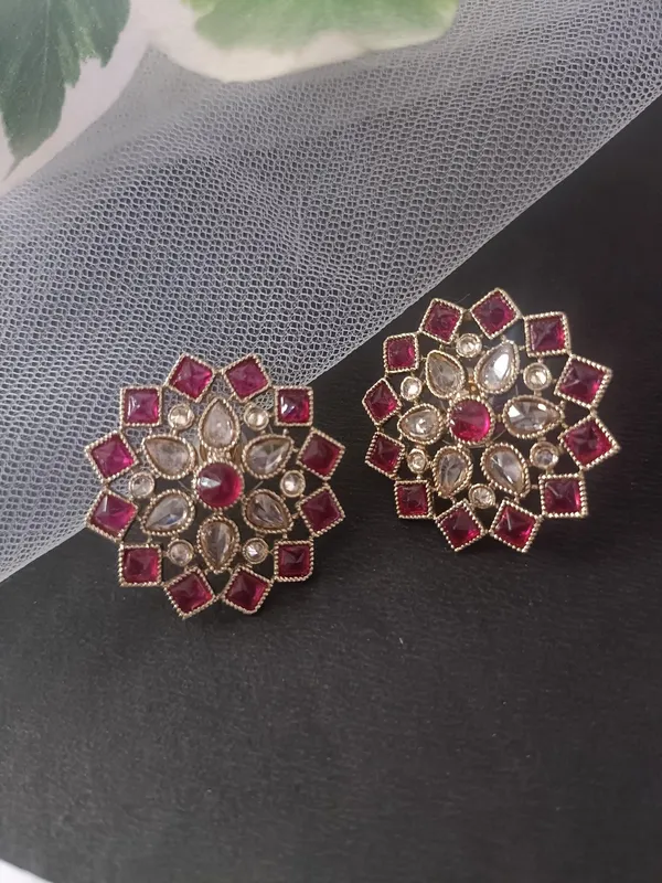 Aanya_Gold_Polished_Ruby_Earrings