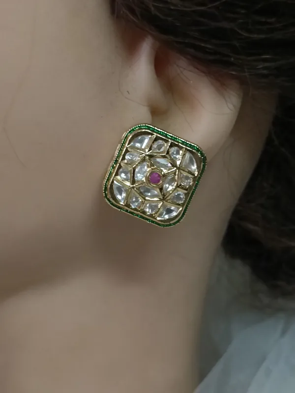 Nandita_Kundan_Square_Ear_Studs