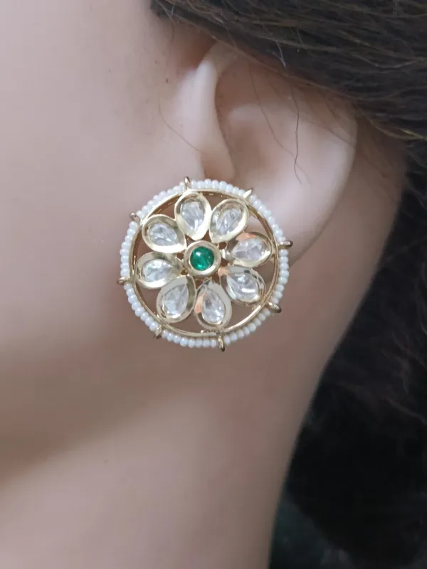 Madhuri_Moissanite_Stud_Earrings