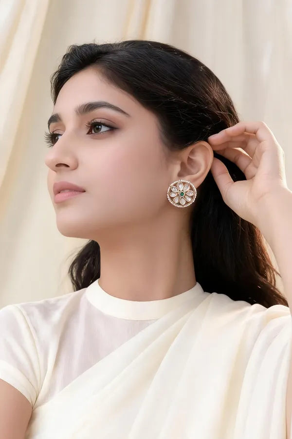 Madhuri_Moissanite_Stud_Earrings