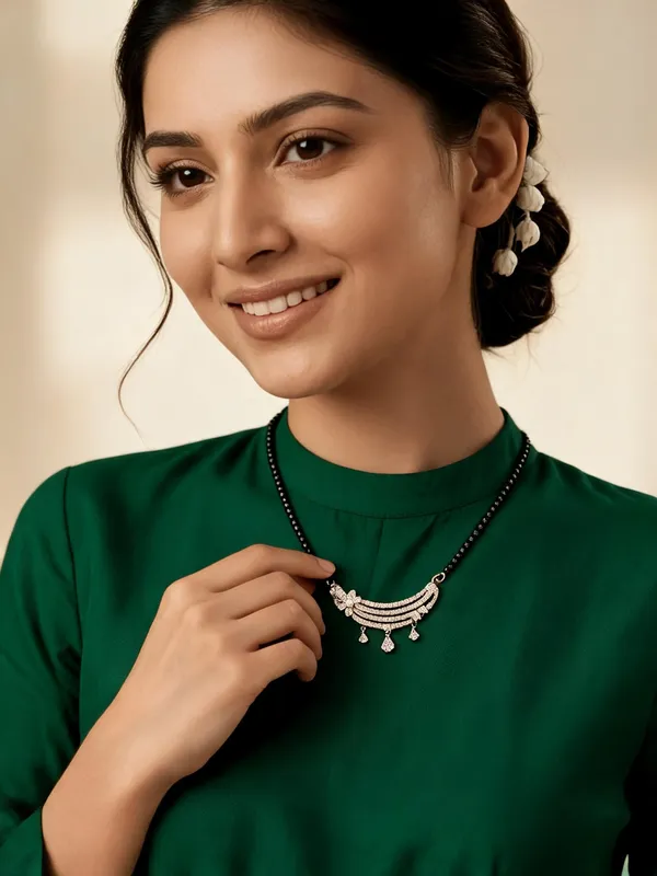 Exotica_Collection_Aura_Curve_CZ_Mangalsutra