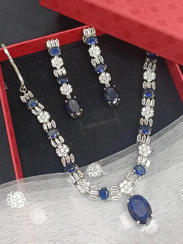 Marine_American_Diamond_Oval_Shaped_Blue_Necklace_Set