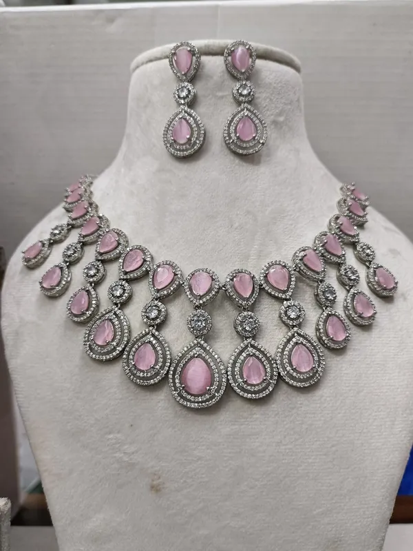 Kiara_American_Diamond_Pink_Necklace_Set