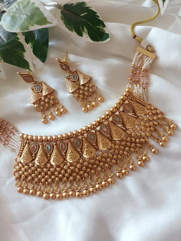 Saharika_Gold_Plated_Royal_Necklace_Set