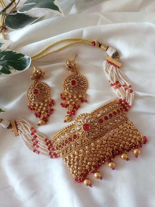 Bhavika_Gold_Plated_Choker_Necklace_Set