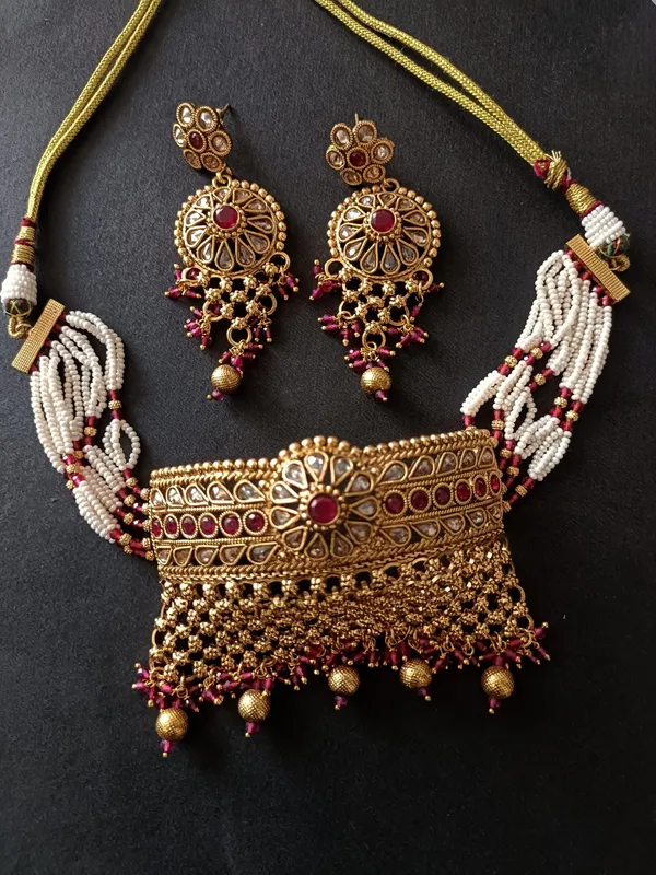 Bhavika_Gold_Plated_Choker_Necklace_Set