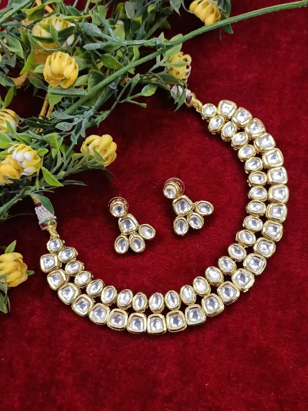 Krisha_Kundan_Necklace_Set