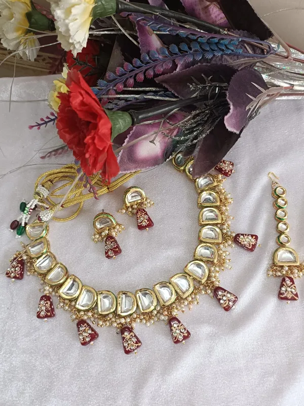 Rani_Varunya_Ethnic_Kundan_Necklace_Set-_Maroon