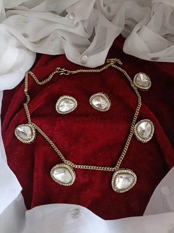 Mansi_Moissanite_Necklace_Set