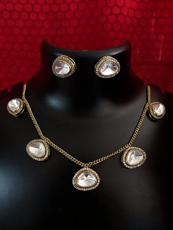 Mansi_Moissanite_Necklace_Set