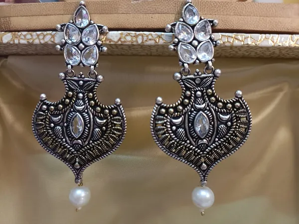 Kavya_Oxidised_Earrings