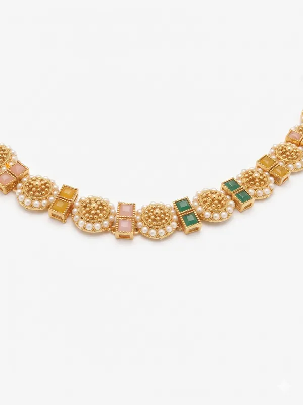 Royal_Multicolour_Kundan_Gold_Polished_Pearl_Necklace_Set