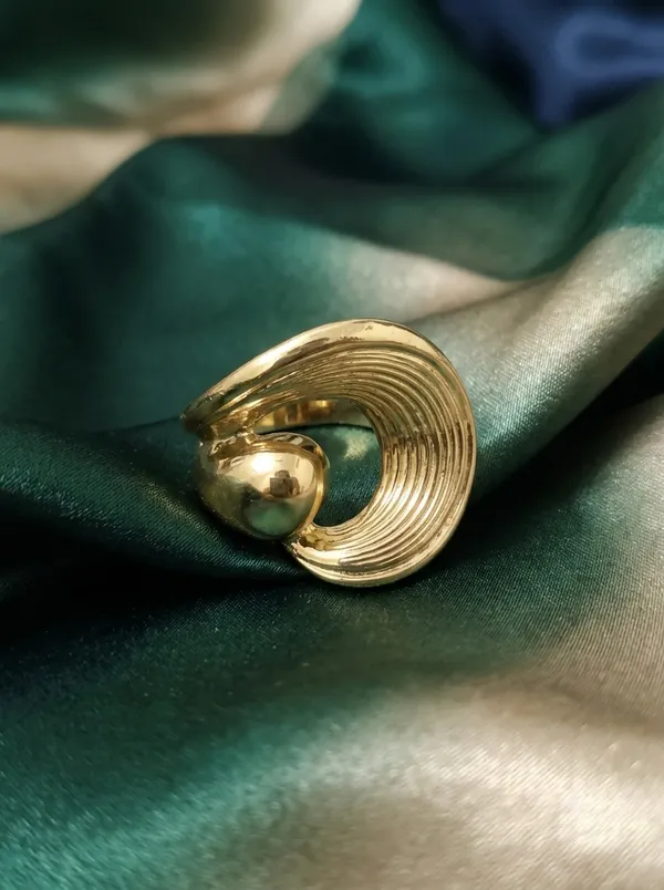 Gold-Tone_Textured_Statement_Ring_for_Women