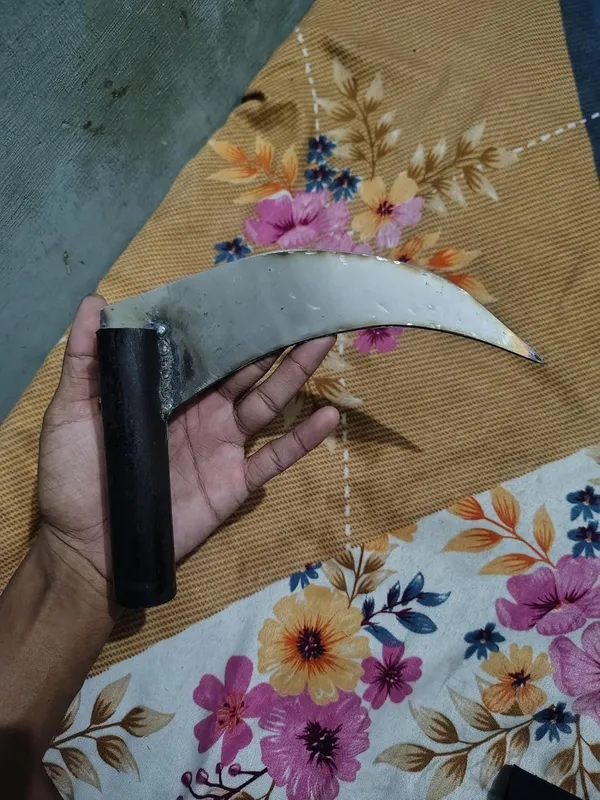 Slicemaster_By_Dhara_Coconut_Plucker_Weeder_Sickle_Steel_Curved_Blade_With_Extendable_Metal_Pipe_Mount_Diy_Handle_Fitting_Tree_Climber_Free_Coconut_Cutter_Made_In_India_Without_Handle