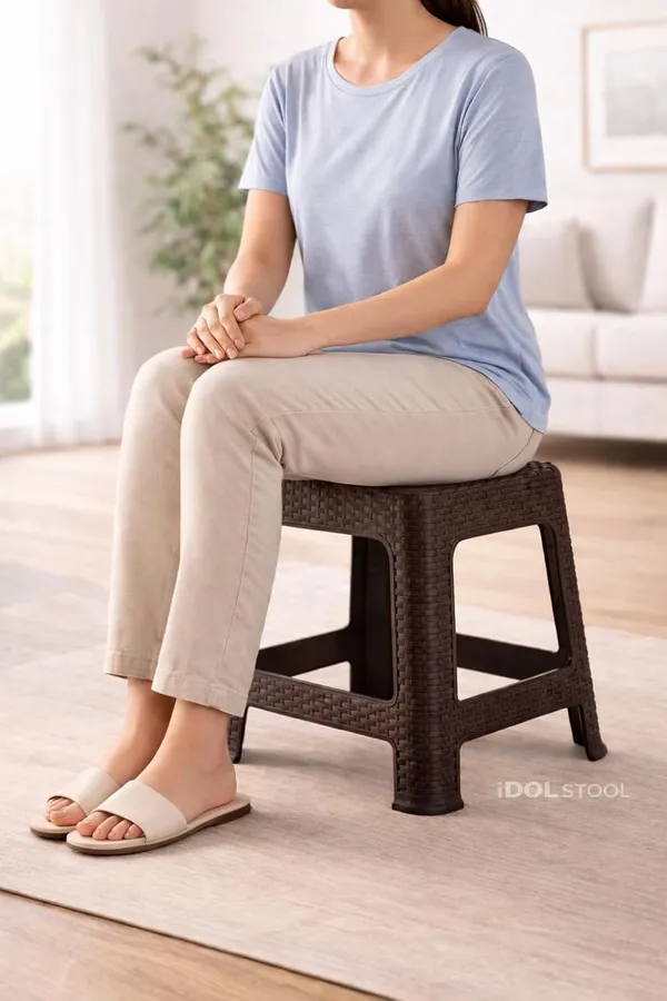 Idol_Stool_Plastic_Sitting_Stool_Heavy_Duty_Lightweight_Durable_Non_Slip_Surface_Indoor_Outdoor_Use_For_Home_Kitchen_Bathroom_Garden_Office_Brown_49_Cm_Height