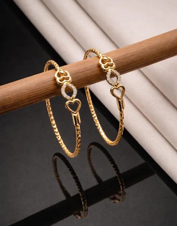 SHANKHRAJ_MALL_Gold_Plated_Heart_Bangle_Bracelet,_Twisted_Rope_Design_with_Black_and_Crystal_Accent,_Adjustable_Cuff_Style,_Fashion_Jewelry_for_Women_(A456)
