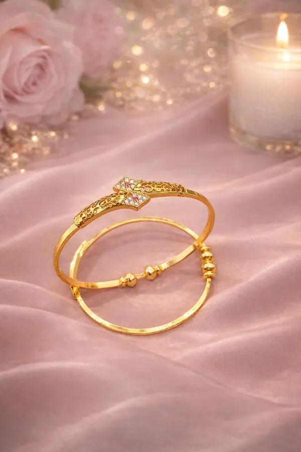 SHANKHRAJ_MALL_Gold_Plated_Heart_Bangle_Bracelet,_Twisted_Rope_Design_with_Black_and_Crystal_Accent,_Adjustable_Cuff_Style,_Fashion_Jewelry_for_Women_(A458)