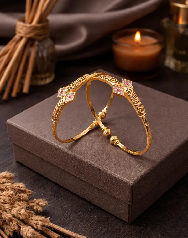 SHANKHRAJ_MALL_Gold_Plated_Heart_Bangle_Bracelet,_Twisted_Rope_Design_with_Black_and_Crystal_Accent,_Adjustable_Cuff_Style,_Fashion_Jewelry_for_Women_(A458)