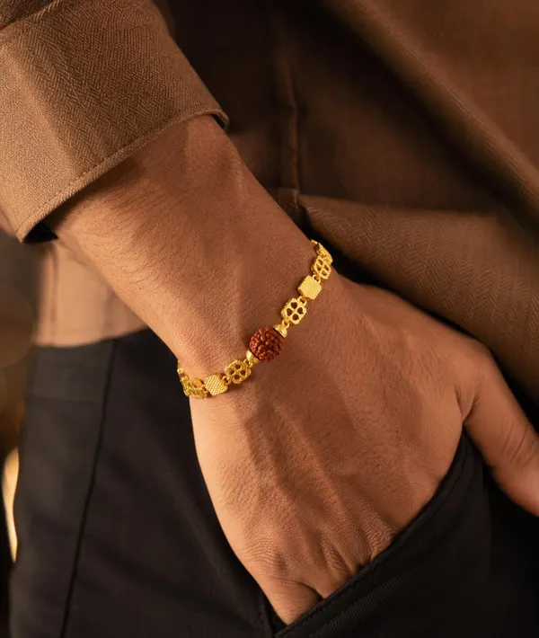 Gold-Toned_Rudraksha_Bead_Bracelet_with_Textured_Square_Links