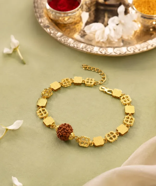 Gold-Toned_Rudraksha_Bead_Bracelet_with_Textured_Square_Links