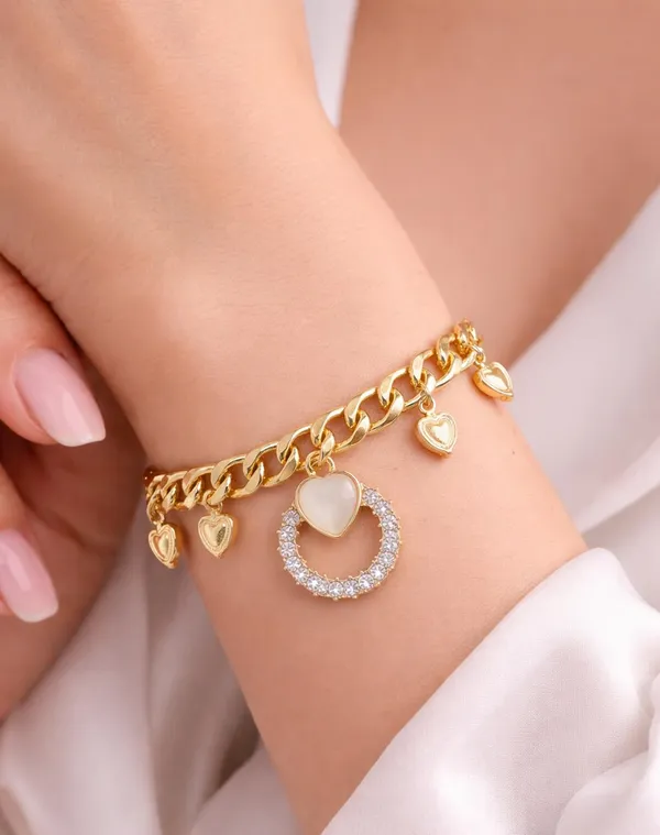 Gold_Tone_Heart_Charm_Bracelet_for_Women_|_Stylish_Chunky_Link_Bracelet_with_Hanging_Heart_Charms_(A465,_1)