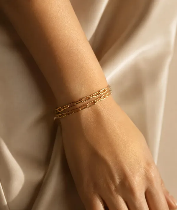 SHANKHRAJ_MALL_Gold_Layered_Paperclip_Chain_Bracelet_with_Lobster_Clasp