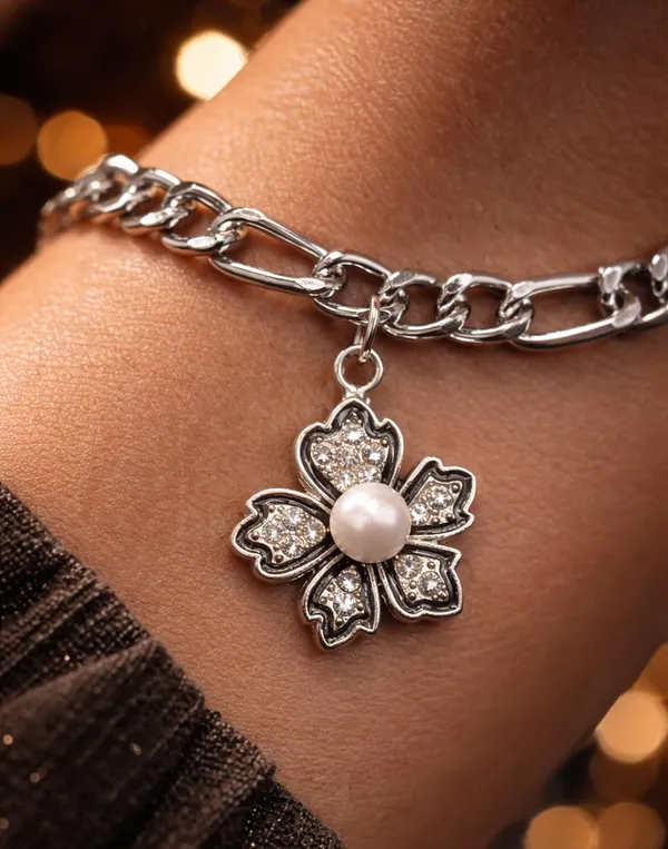Silver_Tone_Floral_Charm_Bracelet_for_Women_|_Designer_Chain_Bracelet_with_Crystal_Flower_&_Pearl_Center_Pendant(A485,_1)