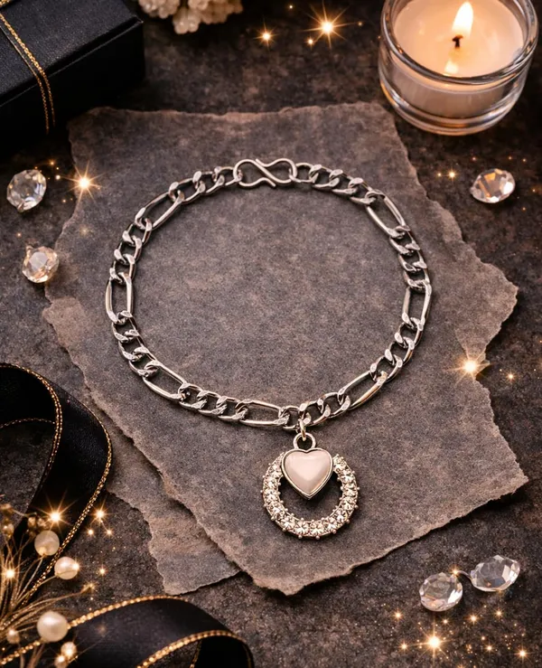 Silver_Tone_Heart_Charm_Bracelet_for_Women_|_Designer_Chain_Bracelet_with_Heart_&_Crystal_Circle_Pendant