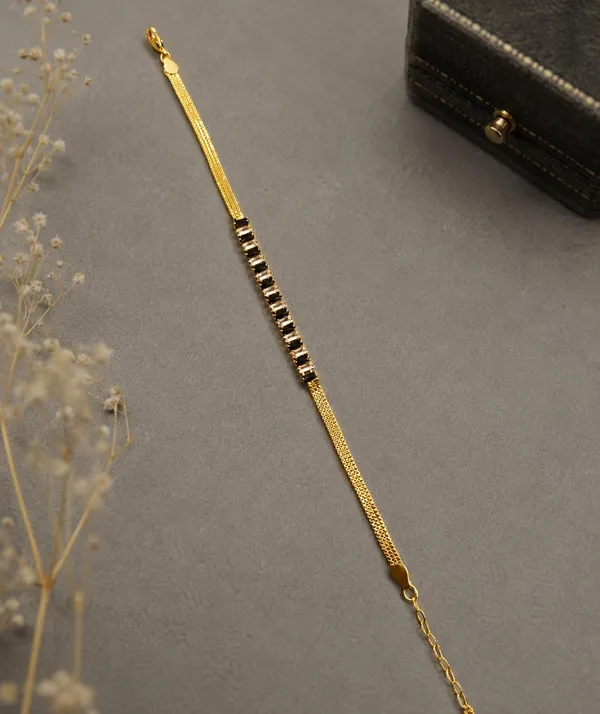 SHANKHRAJ_MALL_Gold_Plated_Stone_Bracelet_for_Women_&_Girls,_BLACK