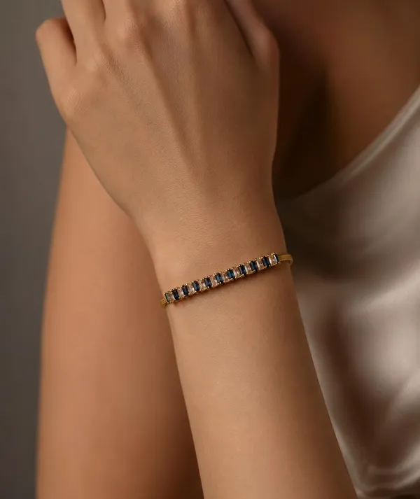 SHANKHRAJ_MALL_Gold_Plated_Stone_Bracelet_for_Women_&_Girls,_BLUE