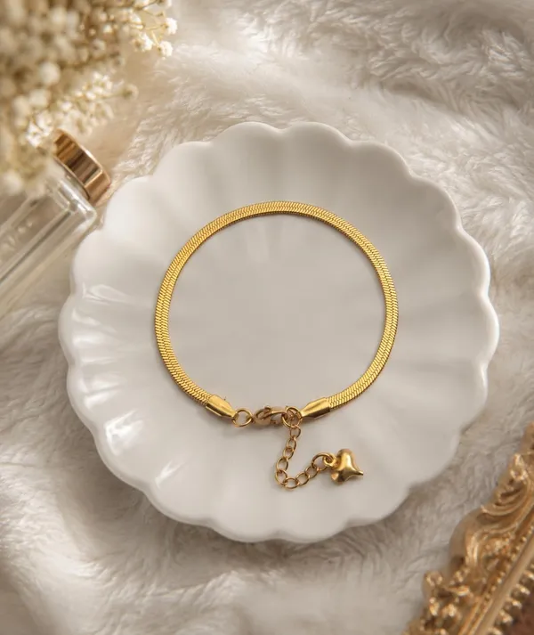 Gold_Herringbone_Chain_Bracelet_with_Heart_Charm,_Lobster_Clasp,_Adjustable_Flat_Snake_Chain_(GOLD)