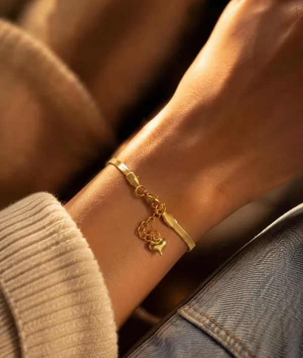 Gold_Herringbone_Chain_Bracelet_with_Heart_Charm,_Lobster_Clasp,_Adjustable_Flat_Snake_Chain_(GOLD)