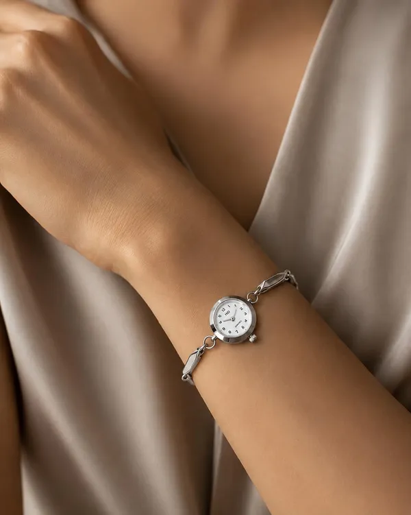 Quartz_Women's_Bracelet_Watch,_Silver-Tone_Chain_Link_Band,_SILVER