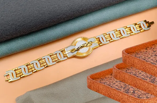SHANKHRAJ_MALL_MENS_GOLDPALTED_BRASS_BRACELET_(A13)_(A14)