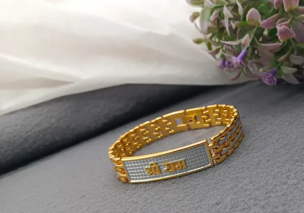 SHANKHRAJ_MALL_MENS_GOLDPALTED_BRASS_BRACELET_(A13)_(A12)