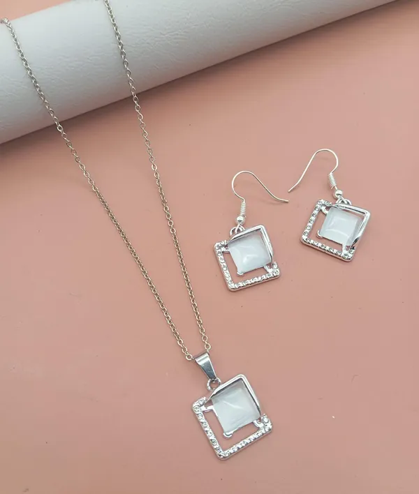 SHANKHRAJ_MALL_Elegant_Galaxy_Inspired_Pendant_Necklace_&_Earrings_Set_for_Women_|_Wavy_Design_with_Opal-Effect_Stone_|_Chrome_Finish_Jewelry_Gift_(A227)