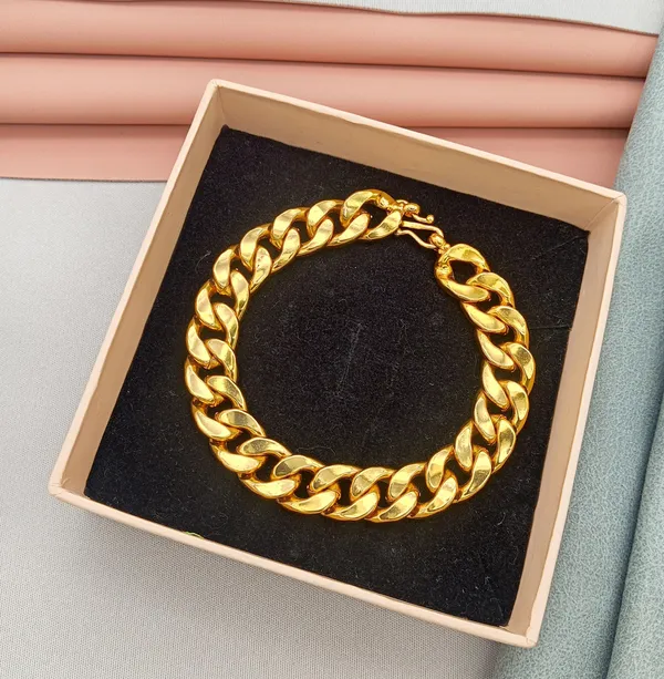 SHANKHRAJ_MALL_Gold_Plated_Link_Bracelet,_20_cm_Chain_Length,_Wide_Design,_Fashion_Style