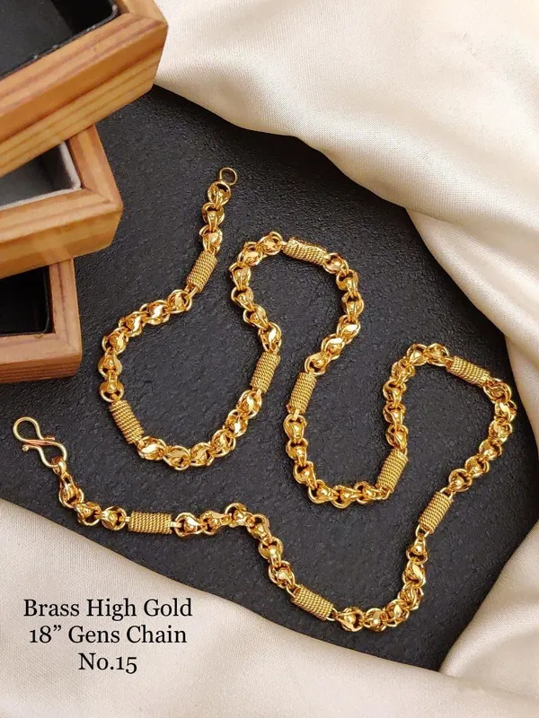 SHANKHRAJ_MALL_Classic_Gold-Plated_Chain_Necklace_for_Men_&_Women_|_Durable_Lobster_Clasp_(100738)