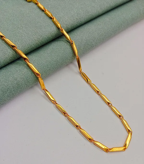 SHANKHRAJ_MALL_Classic_Gold-Plated_Chain_Necklace_for_Men_&_Women_|_Durable_Lobster_Clasp_(10054)