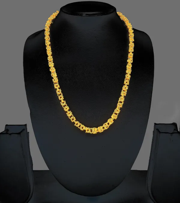SHANKHRAJ_MALL_Gold_Plated_Men’s_Chain_Necklace_for_Boys_&_Men_|_Stylish_Heavy_Look_Chain_|_Multiple_Designs_&_Sizes_(100340)