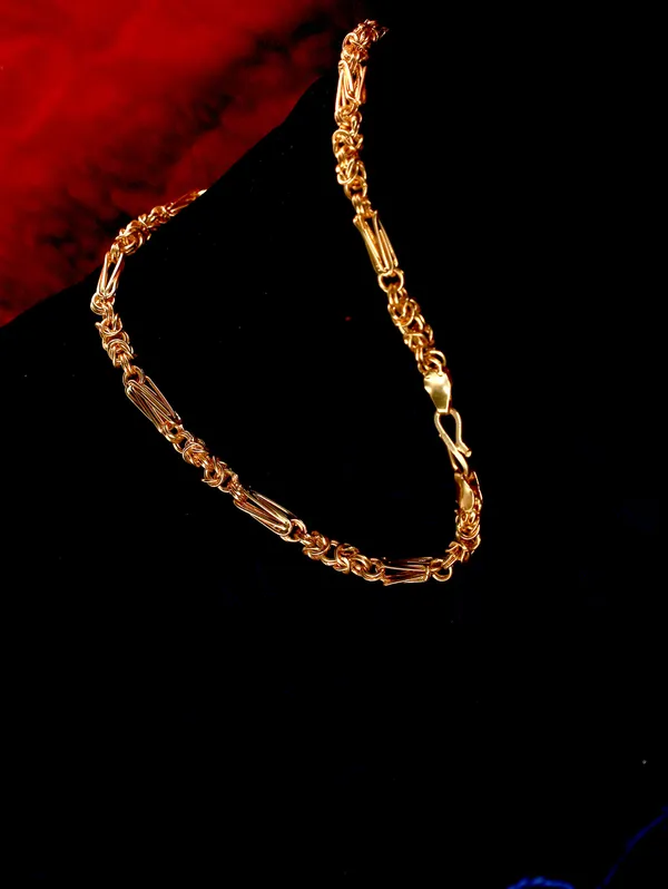 SHANKHRAJ_MALL_Gold_Plated_Men’s_Chain_Necklace_for_Boys_&_Men_|_Stylish_Heavy_Look_Chain_|_Multiple_Designs_&_Sizes_(1006)